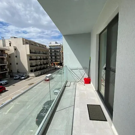 Apartament Andra